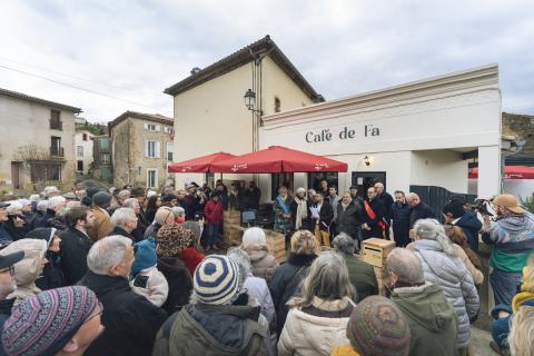 inauguration du café de Fa