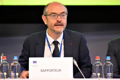 ANDRE VIOLA rapporteur de la révision de la directive européenne sur la performance énergétique des bâtiments.